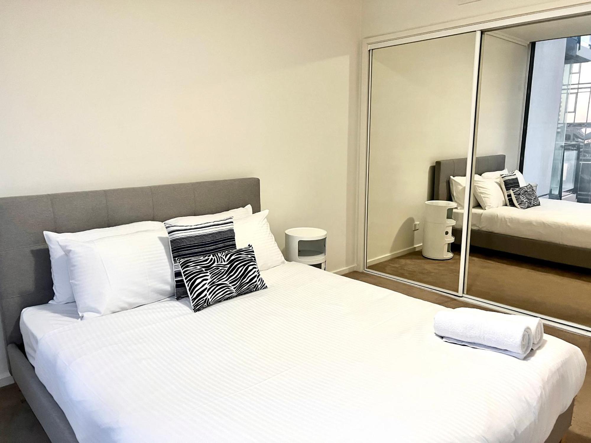 Readyset Apartments At Sentinel Melbourne Eksteriør billede